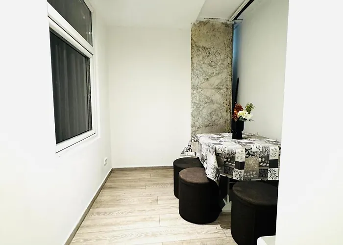 Elegant & 5br Shared In Apartman *