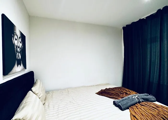 Elegant & 5br Shared In * Bécs